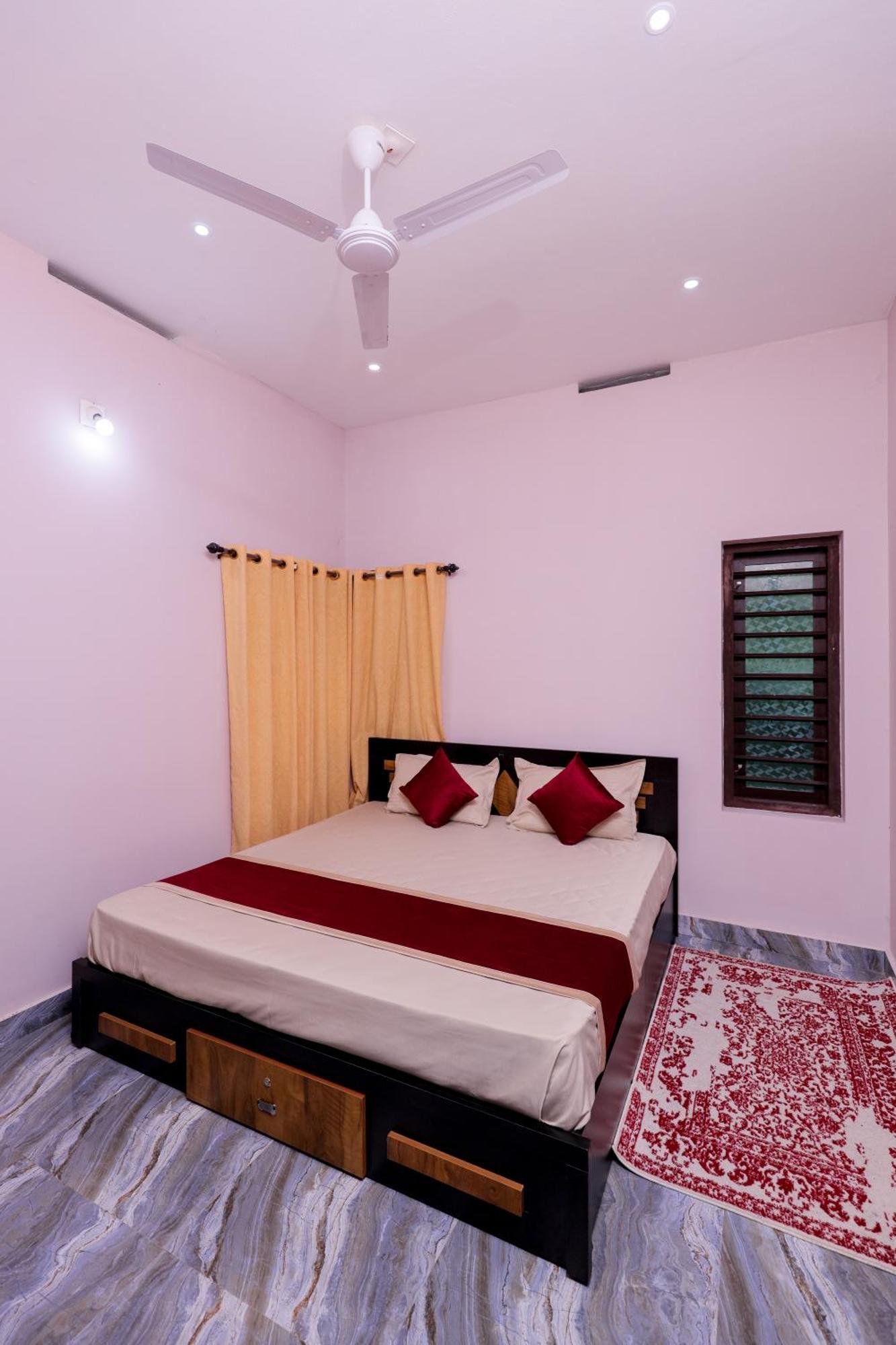 Sky Blue Homestay With Pool Vythiri Exterior photo