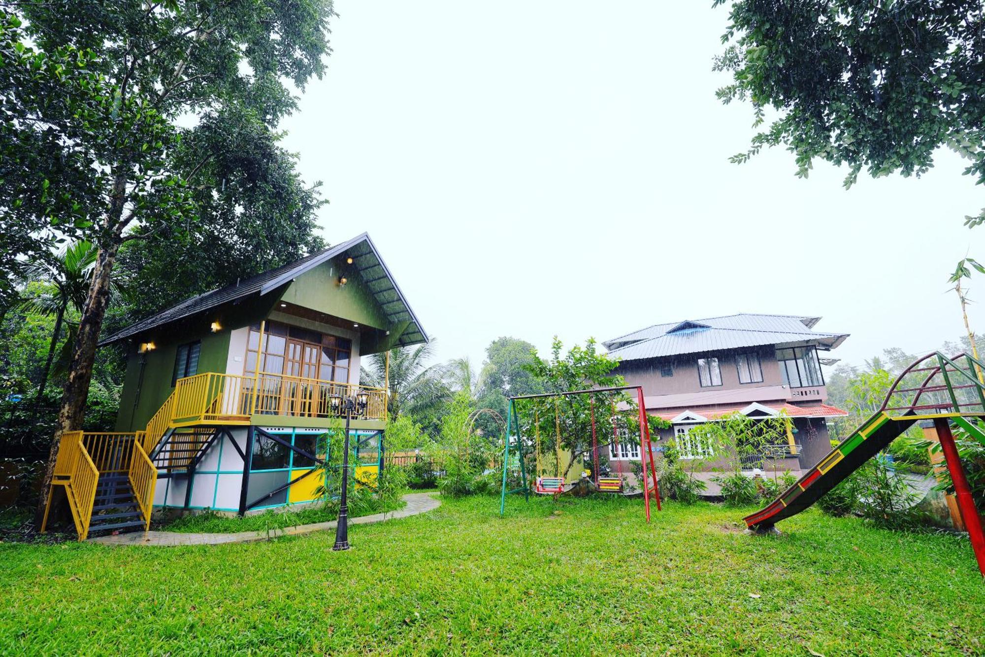 Sky Blue Homestay With Pool Vythiri Exterior photo